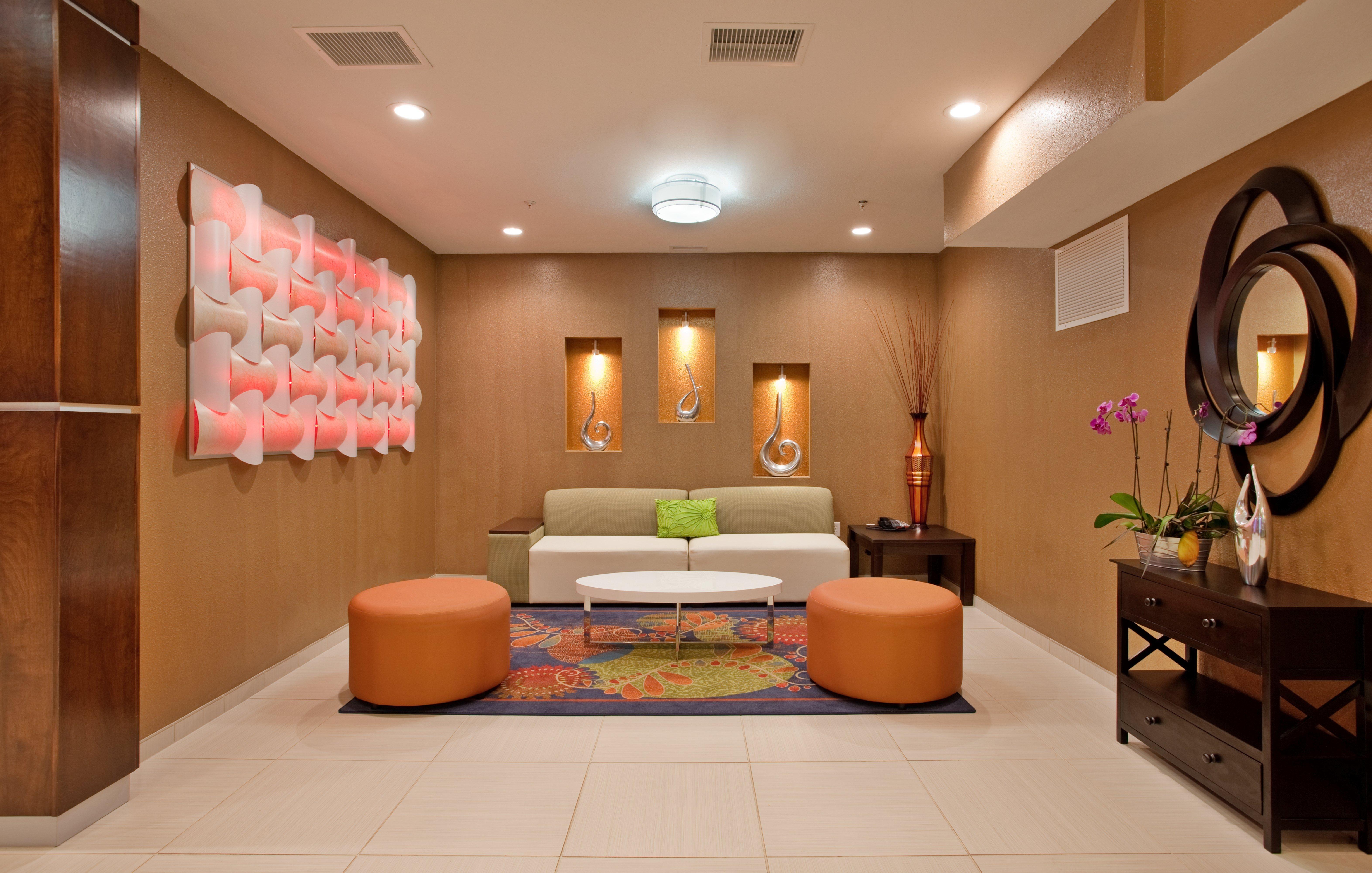 Holiday Inn Express & Suites St Louis Airport By Ihg Woodson Terrace Esterno foto